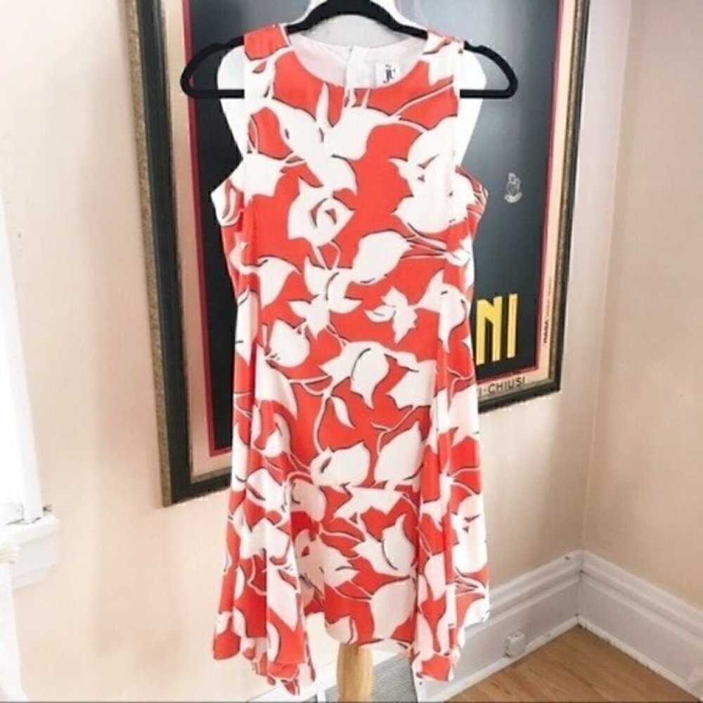 Julia Jordan Floral Trapeze Dress Size 4 Orange White Sleeveless Wedding Guest